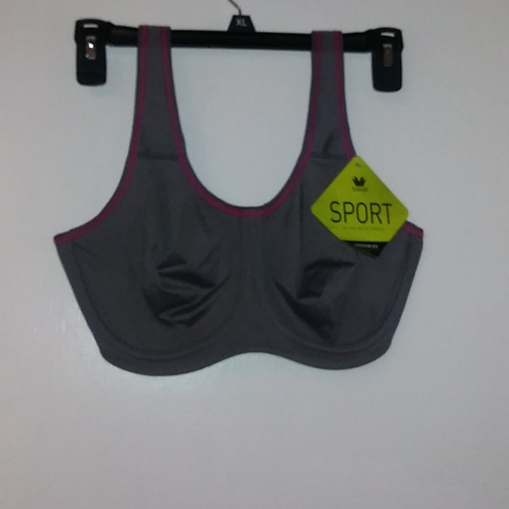 Wacoal Sports Bra NWT